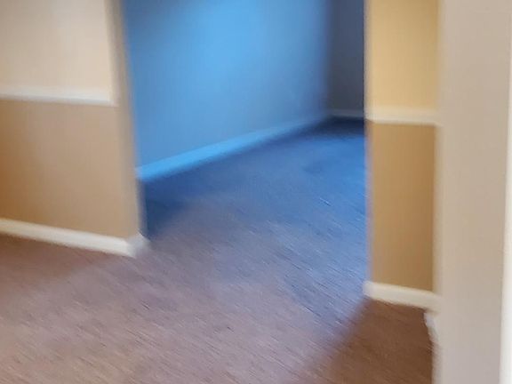 3rd image of 7815 Hearthstone Cir