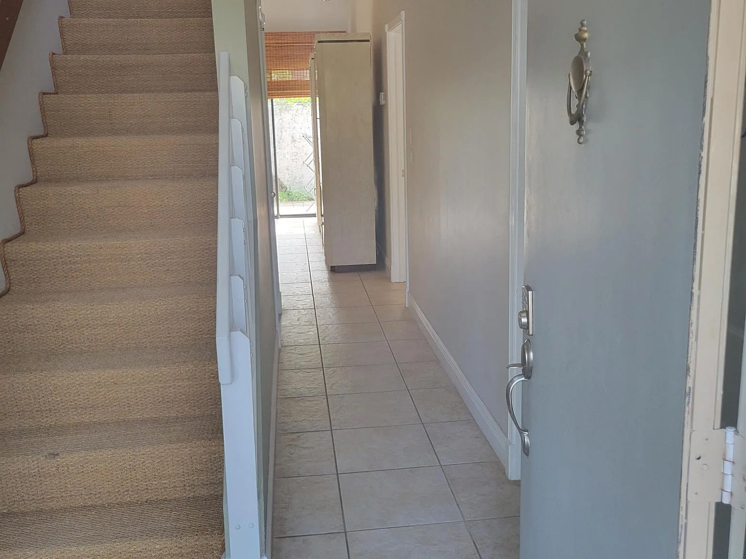 3 bed, 2.5 bath, 1748 sqft, $4,000 — Photo 2