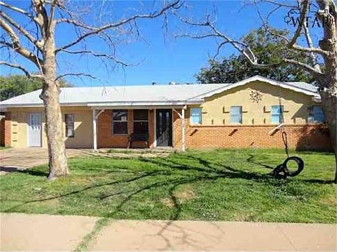 2nd image of 4105 Cynthia Ln