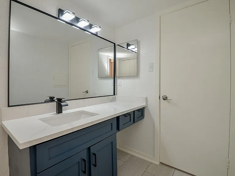 2333 Bering Dr #123 — Photo 21