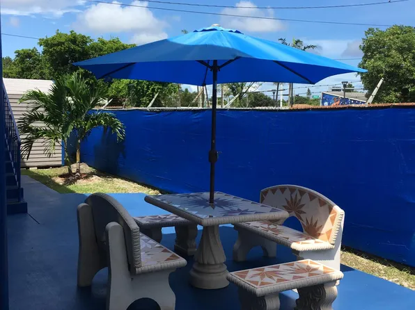 1221 NW 61st St, Miami, FL