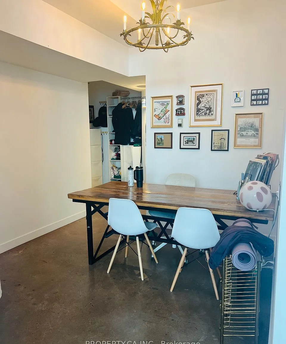 2 bed, $2,500 — Photo 1