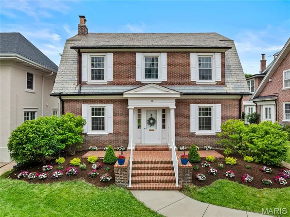 31 Dartford Ave, Saint Louis, MO 63105