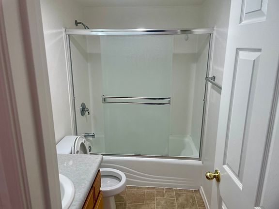 Main floor bath