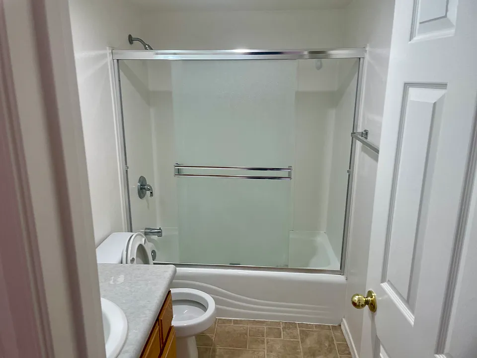 Main floor bath