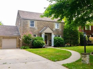 4813 Mooreridge Dr, Pittsburgh, PA 15227