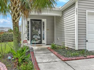 266 Coosawatchie St, Summerville, SC 29485