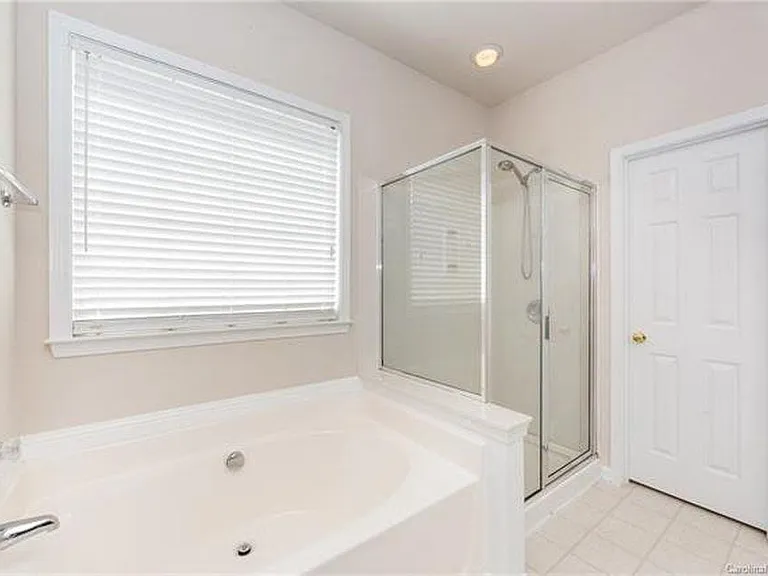 8609 Society St — Photo 18