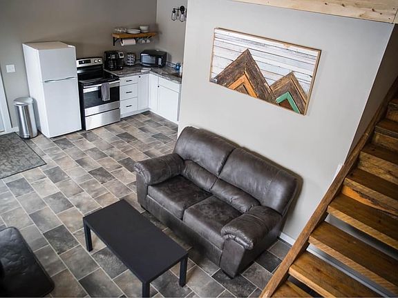 3rd image of 393 West Ave #1