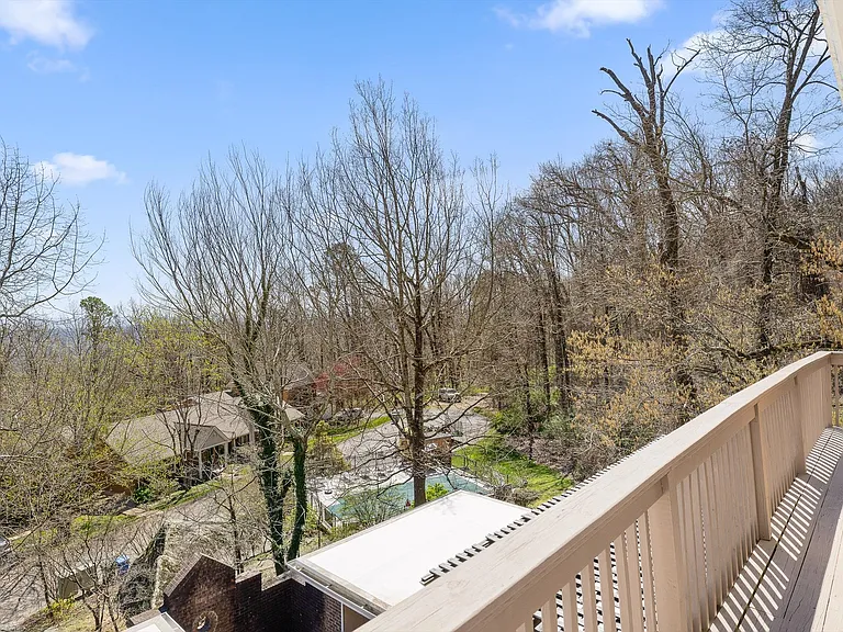 565 Winterview Ln — Photo 58