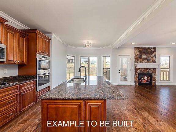 5th image of 673 Farmington Bnd