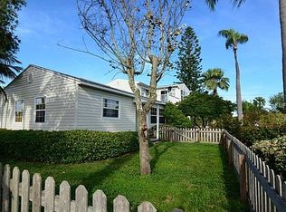 16100 Redington Dr, Redington Beach, FL 33708