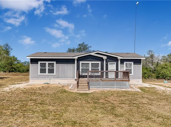 458 L Hrabovsky Rd, Yoakum, TX 77995