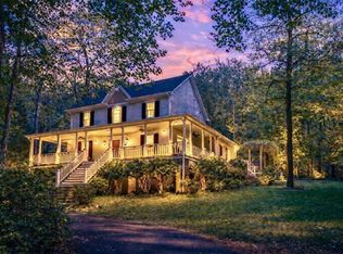 1660A Maple Ridge Dr, Loganville, GA 30052