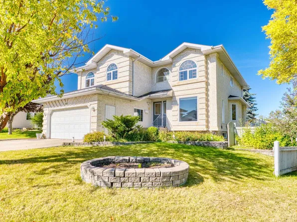 446 Ormsby Wynd NW, Edmonton, AB T5T 6B1
