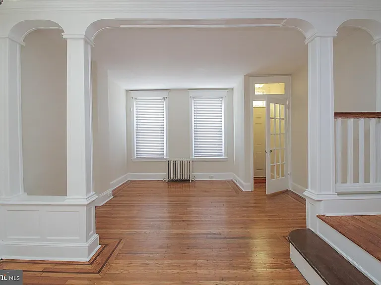 405 Tree St — Photo 2