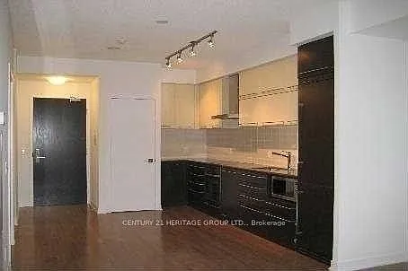 770 Bay St #604 — Photo 4