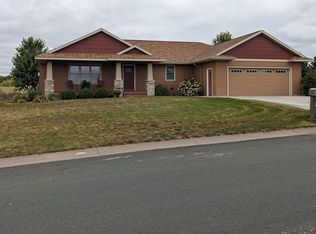 1532 Cherry St E, Mazeppa, MN 55956