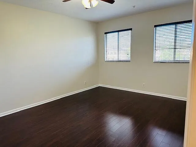 4390 Berkshire Wharf Dr — Photo 22