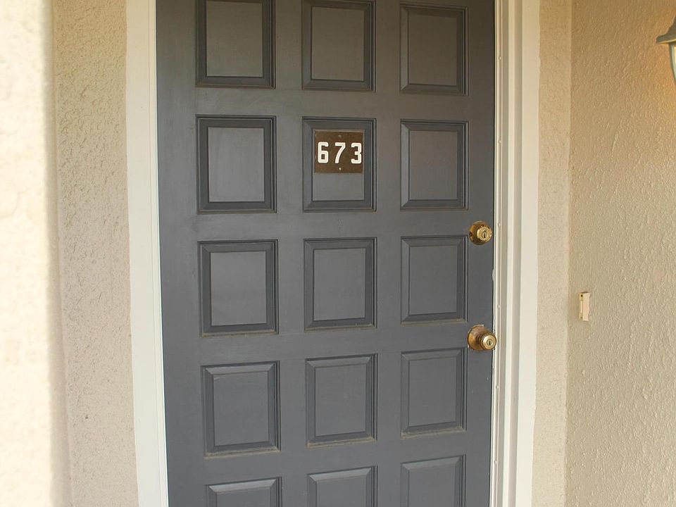 1st image of 673 SUMMER Place #673