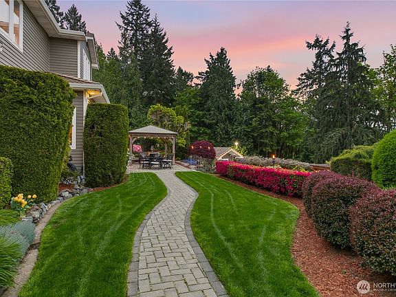 3rd image of 30726 108th Avenue SE