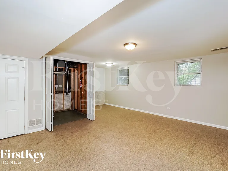 4200 Arlington Dr — Photo 15