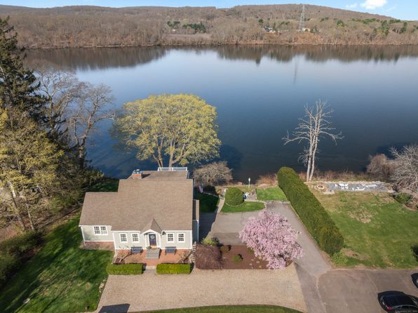 63 Main St, East Haddam, CT 06423