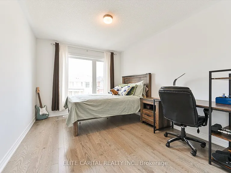 65 Seedling Cres — Photo 25
