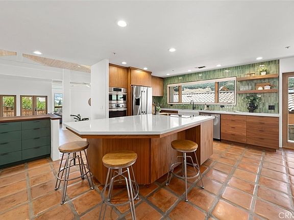 4th image of 333 Twin Ridge Dr