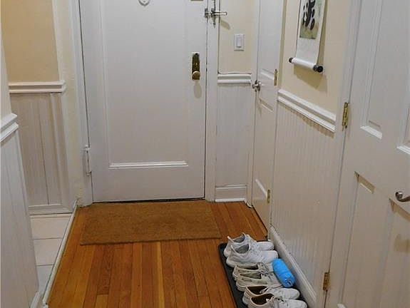 5th image of 300 Main St APT 1E