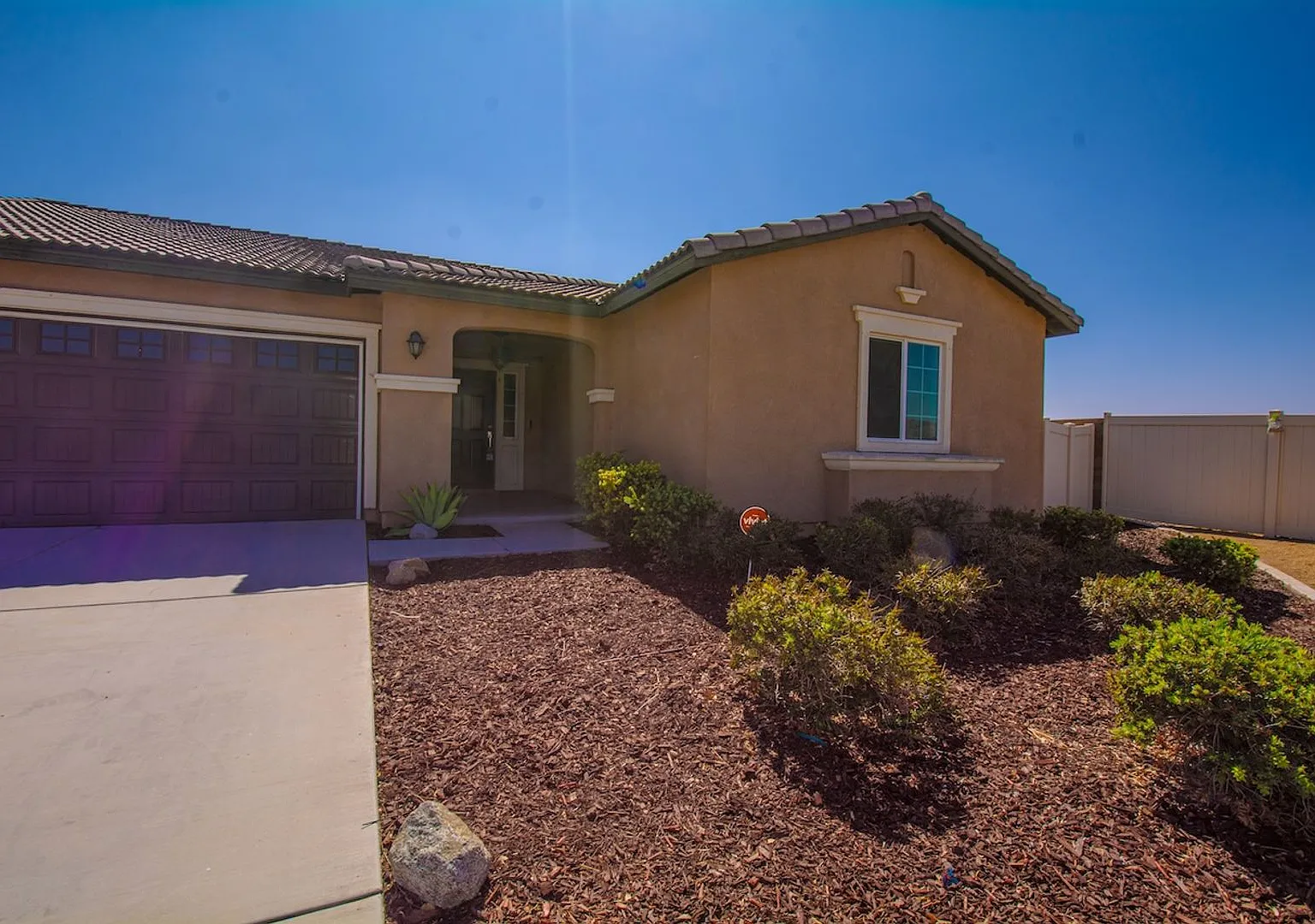 1717 Ranch View Lane- San Jacinto Ca 91582 Sfh 4 Br 2bth For Lease — Photo 4