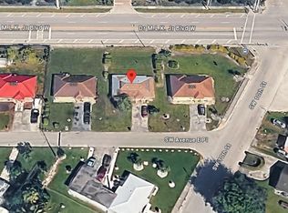 1009 SW Avenue E Pl, Belle Glade, FL 33430