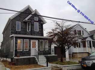 15584 Bayview Ave, Rosedale, NY 11422