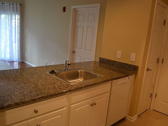 5th image of 56 Regatta Bay Ct APT 224