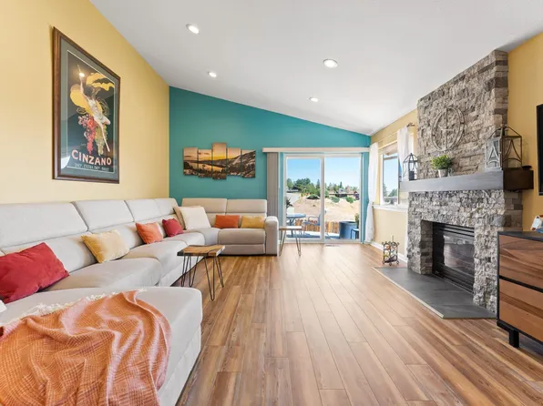 2255 Wide Horizon Dr, Reno, NV 89509