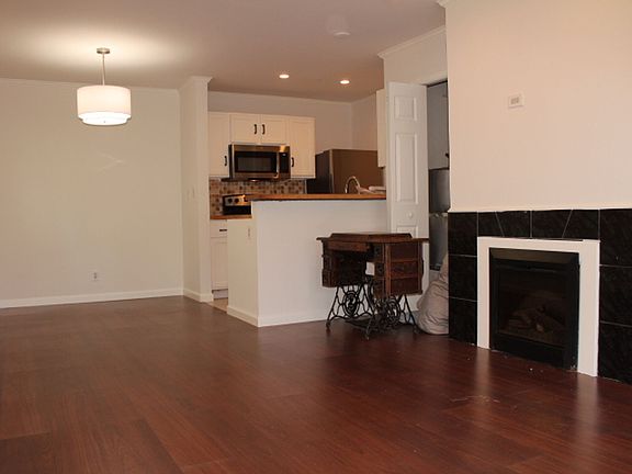 2nd image of 357 Half Moon Ln