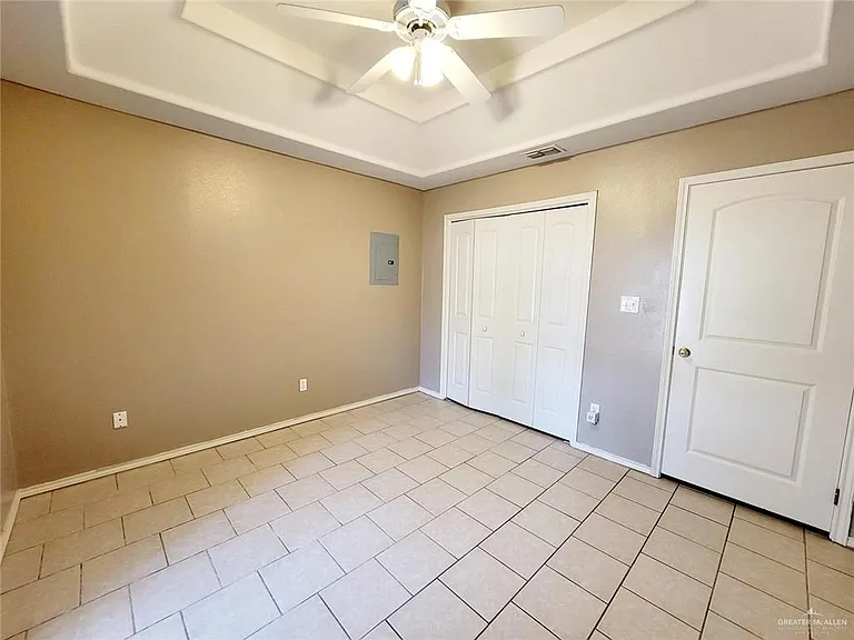 2402 Tahiti Dr #7 — Photo 10
