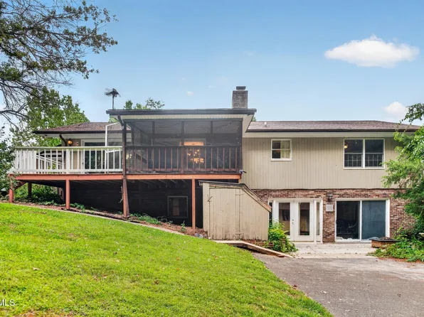 823 Birdie Dr, Abingdon, VA 24211