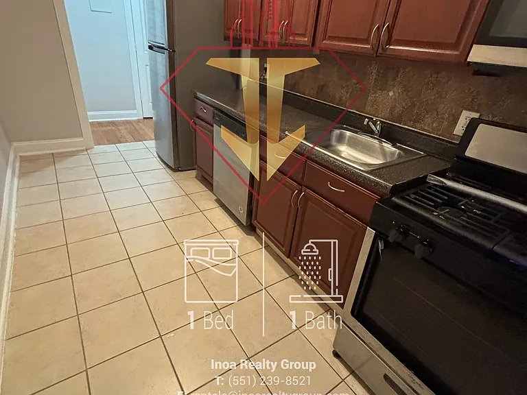 134 Corbin Ave #202 — Photo 4