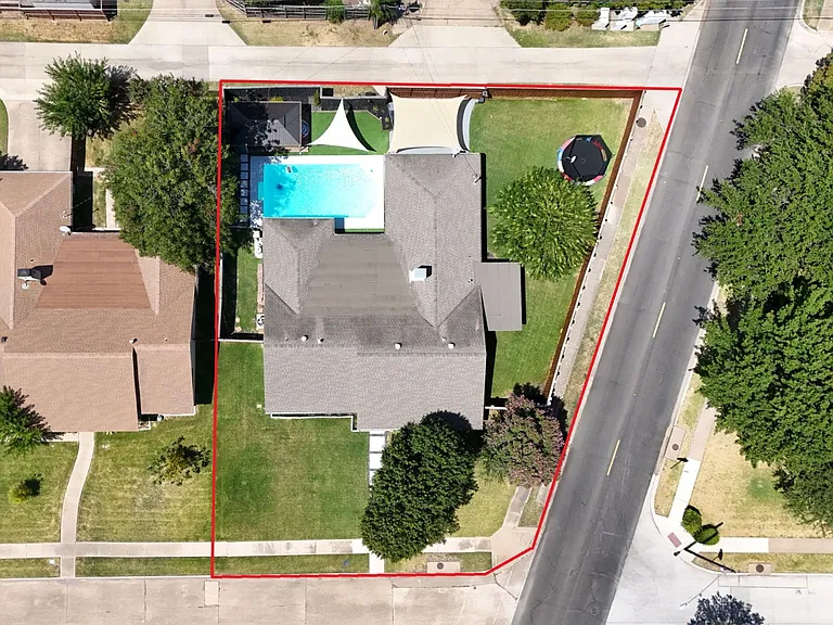 7765 El Pensador Dr — Photo 33