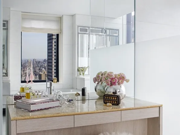 20 West 53rd Street image 25 of 30