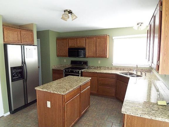 2nd image of 7032 Double Eagle Ln