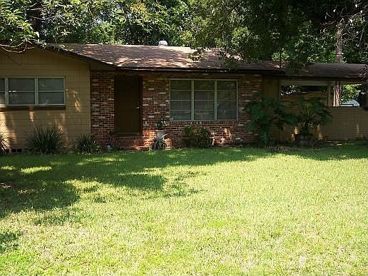 Lovely shaded home