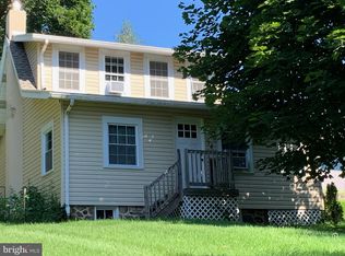 54 Brumbach St, Reading, PA 19606