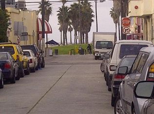 25 Horizon Ave #B, Venice, CA 90291