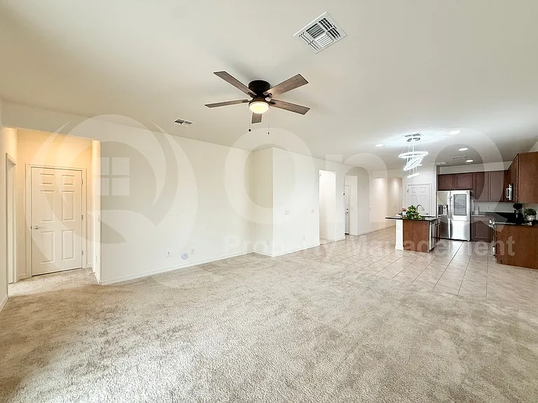5734 W Getty Dr — Photo 12