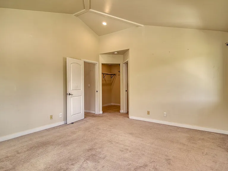 4632 Laukona St #B — Photo 9