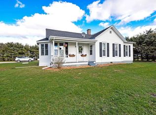 9910 N Kenney Rd, Warrensburg, IL 62573