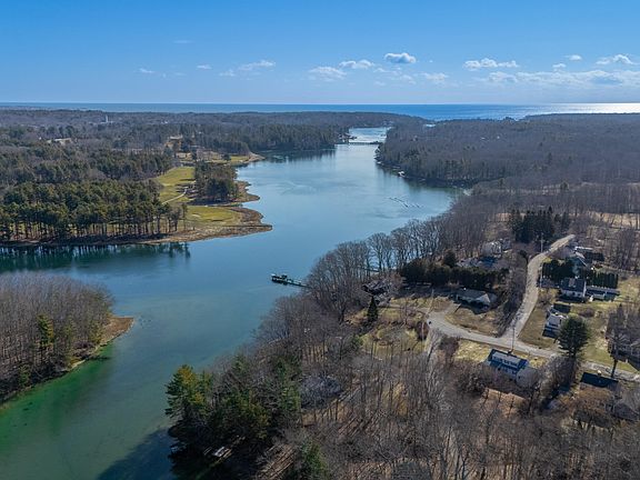 2nd image of 3 Long Cove Road