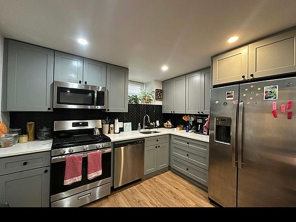 3rd image of 41 Long Ave #B2